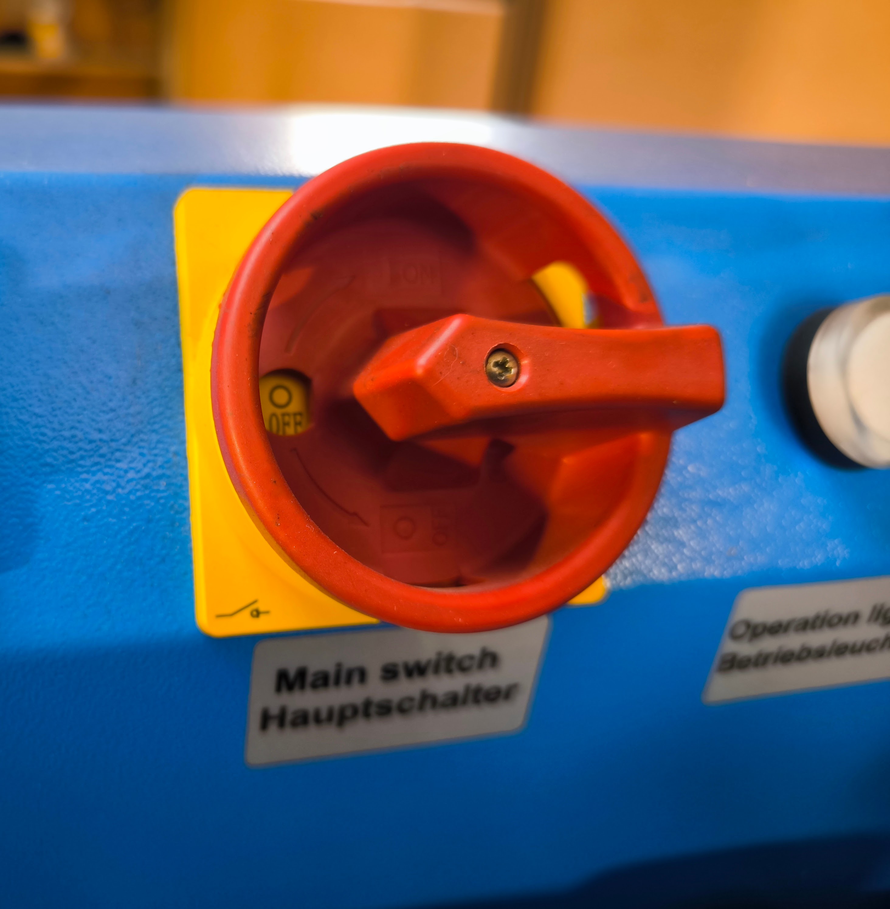 AB Hidraulika slika fitinga, klima creva, hidraulična creva,presa za creva,hidraulična presa,ulje za hidrauličnu opremu